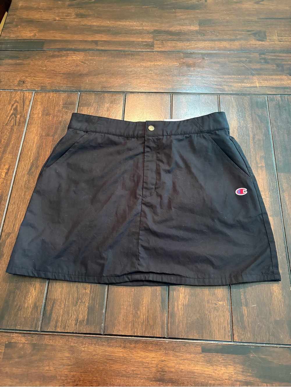 Champion Mini Skirts Pack — Black and Cream Size 12 - Picture 12 of 13